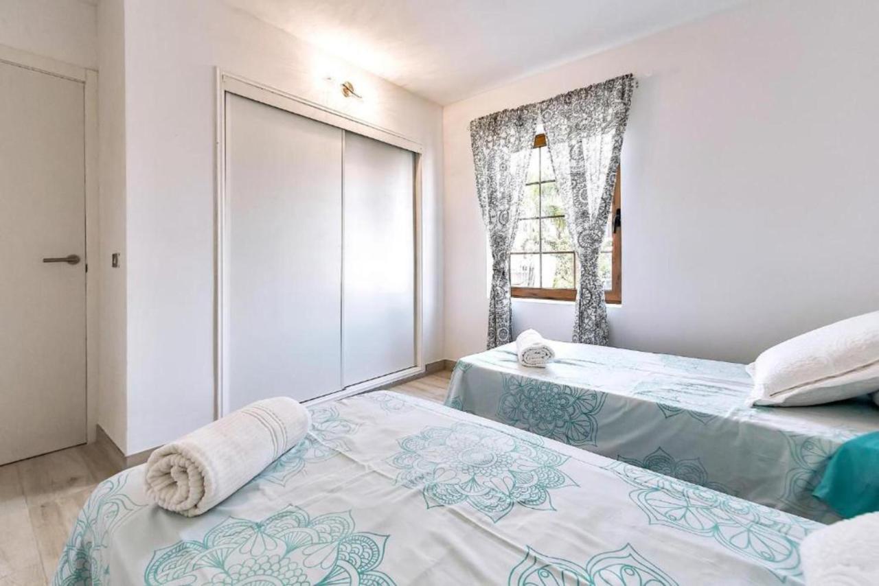 Apartamento De 2 Dormitorios Con Wifi, Cerca De Playa, En Playa De Las Americas Экстерьер фото